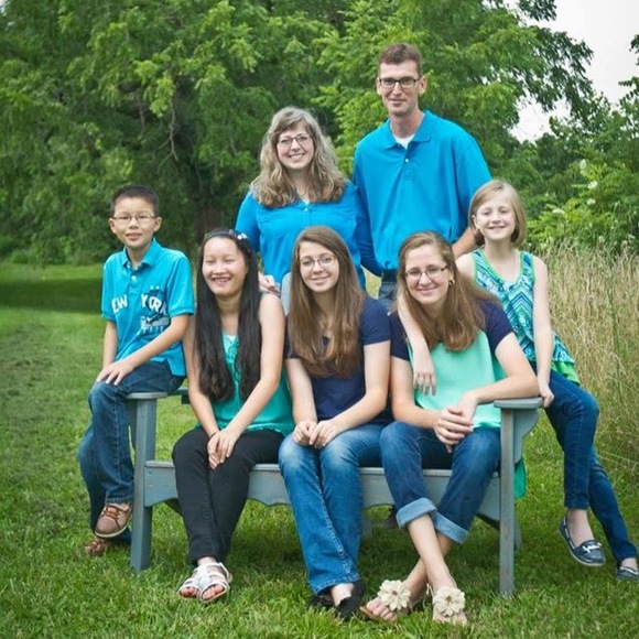 Meet your Posher, Rebekah - Picture 1 of 1